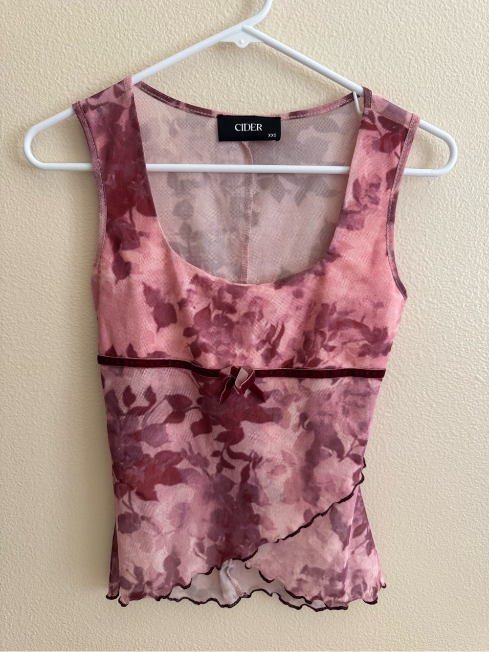 Cider Dusty Rose Floral Mesh Scoop Tank
